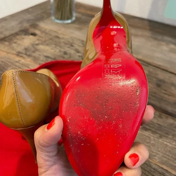 Beige leather patent, 4” heels - Picture 3 of 6